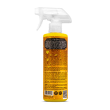 Load image into Gallery viewer, Chemical Guys Blazin' Banana Carnauba Spray Wax 16oz.