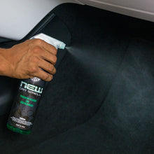 Load image into Gallery viewer, Chemical Guys Air Freshener And Odor Eliminator New Car Scent 16 oz.