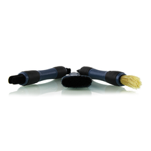 Load image into Gallery viewer, Chemical Guys Detailing Brush Set (3 Brushes)