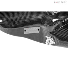 Load image into Gallery viewer, Eventuri Carbon Fiber Inlet Plenum for BMW E9X M3
