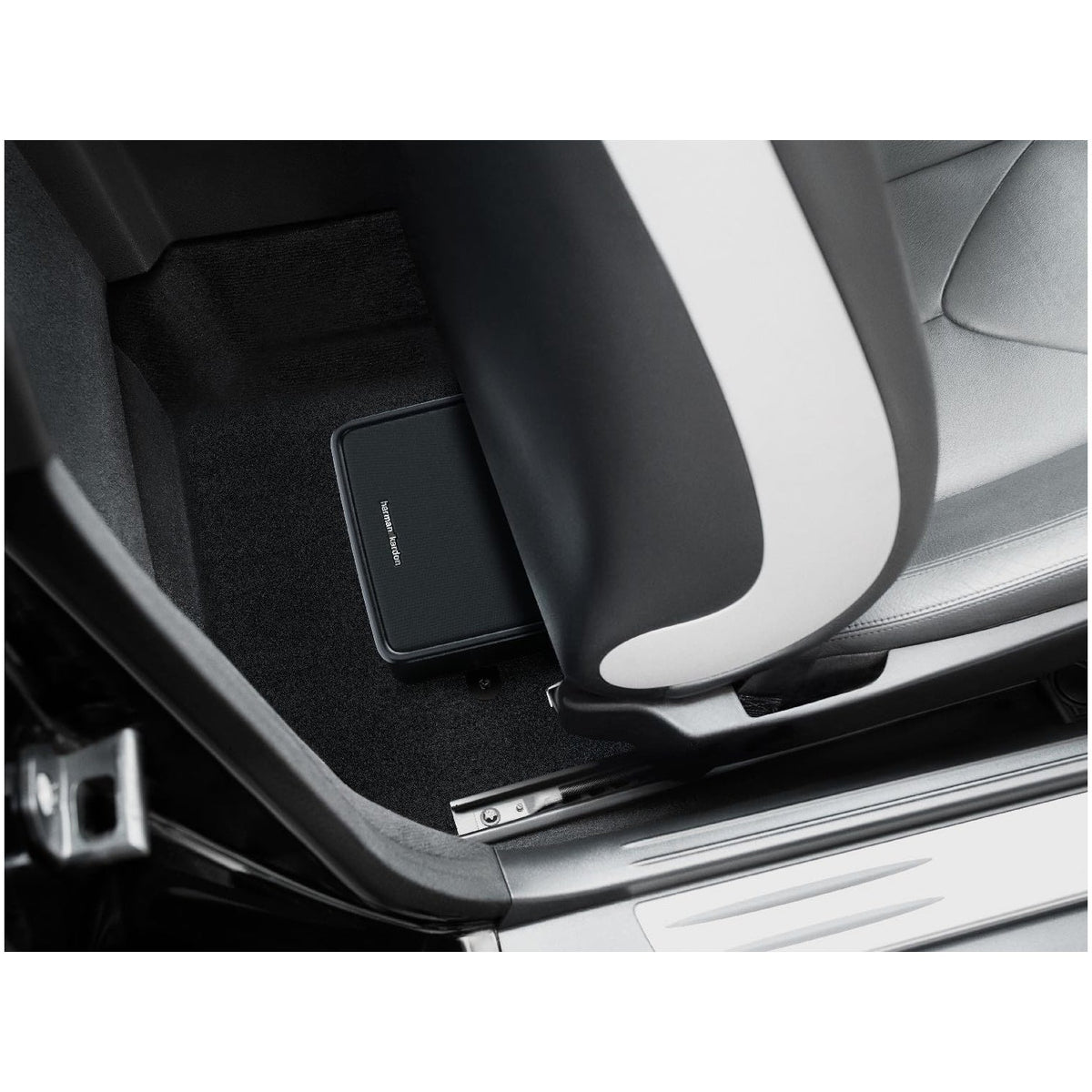 Harman Kardon Underseat Active Subwoofer Feel 700 7" 100W RMS