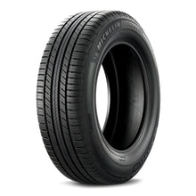 Load image into Gallery viewer, Michelin Primacy SUV 205/70 R15 96H
